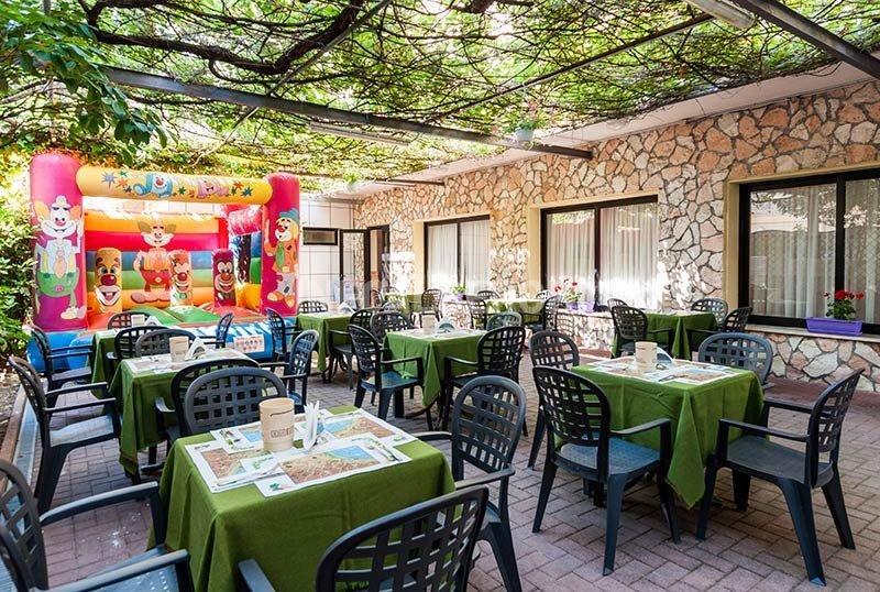 Hotel La Pergola 3*