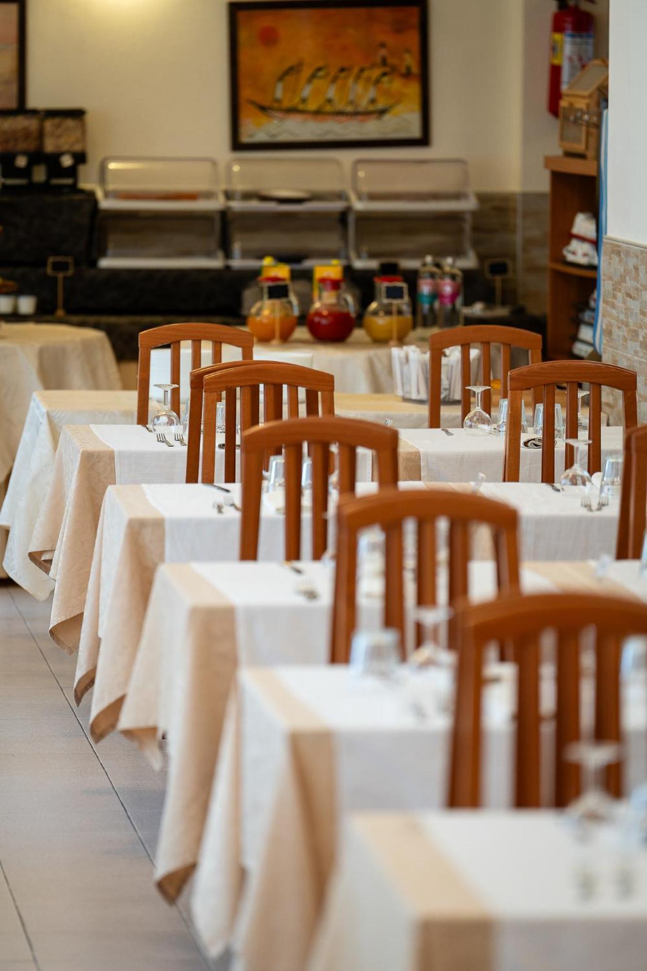 La Pergola 3*